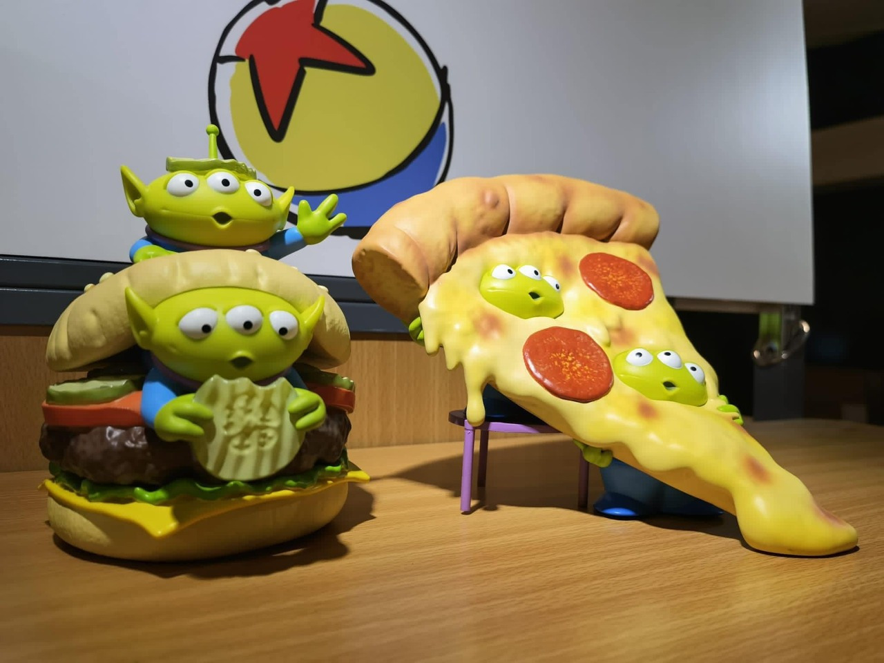 Soap Studio 玩具總動員 三眼怪公仔 披薩款/漢堡款